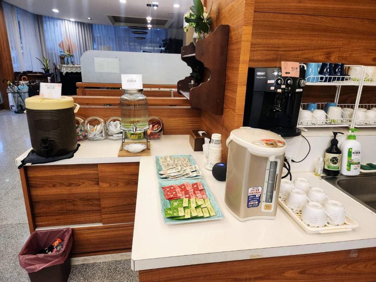 Jia-Jia Business Hotel Luodong Eksteriør bilde