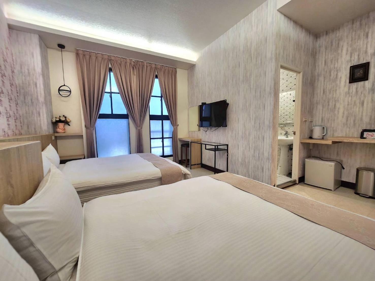 Jia-Jia Business Hotel Luodong Eksteriør bilde